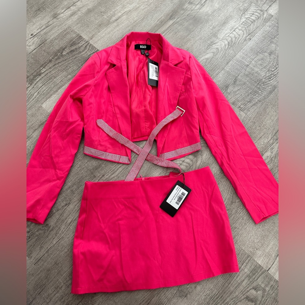 Pink mini skirt set from Ego. US size 6. Never worn